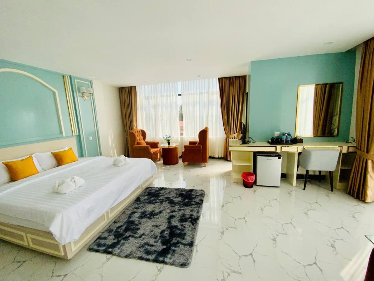 Kampot Sunny Hotel Екстер'єр фото