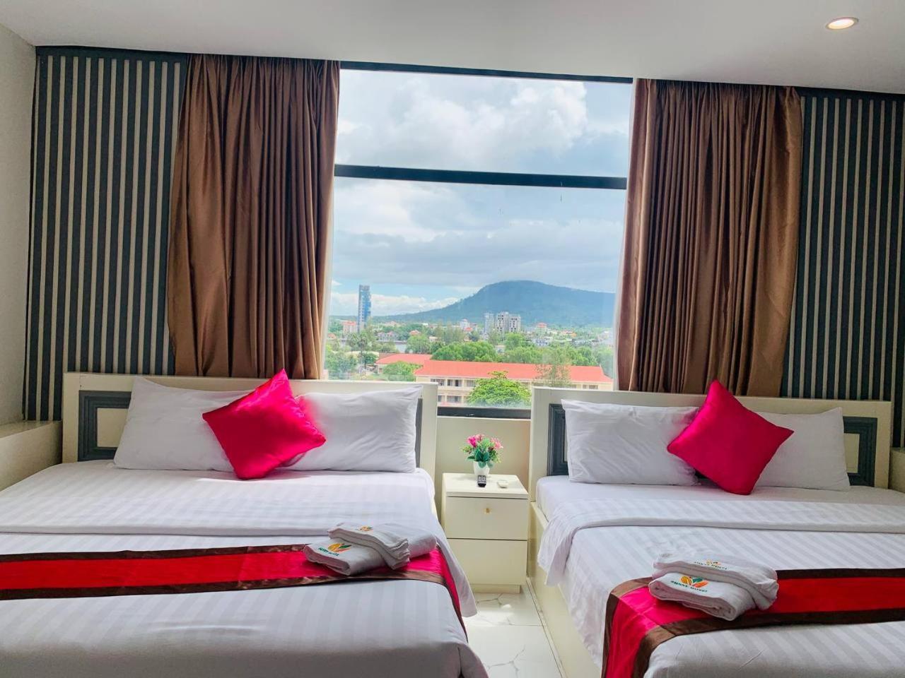 Kampot Sunny Hotel Екстер'єр фото